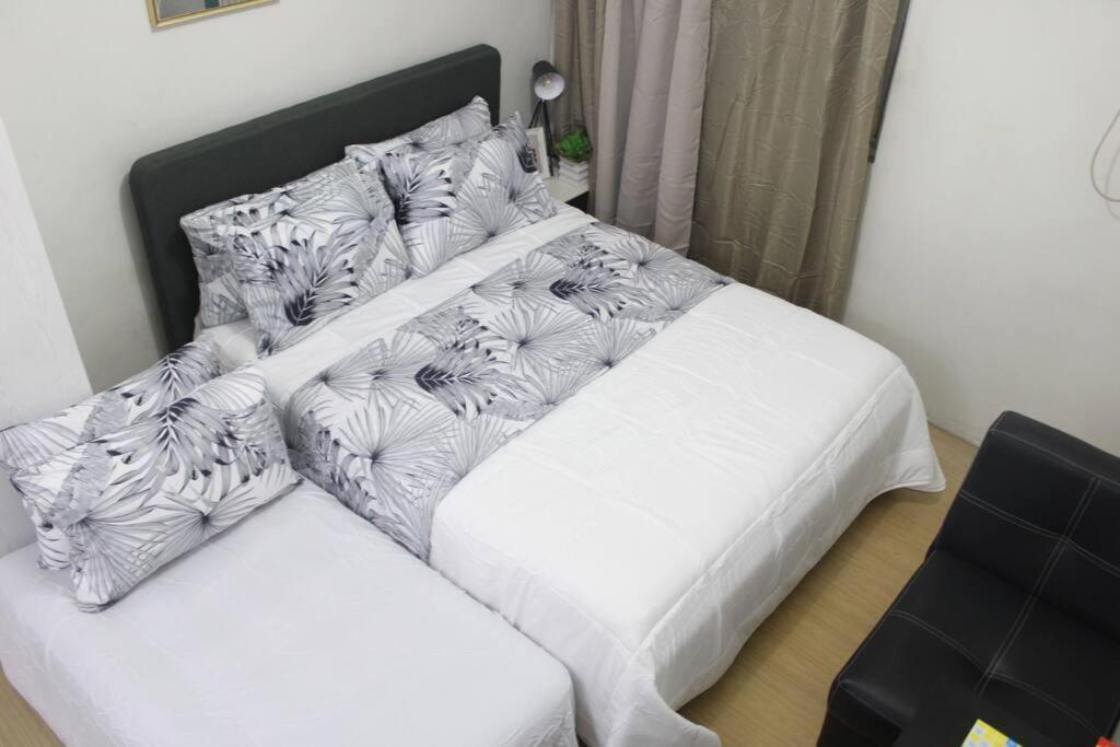 Huge A2J Executive Luxury 1Br Suite Near Abs Cbn, Gma 马尼拉 外观 照片