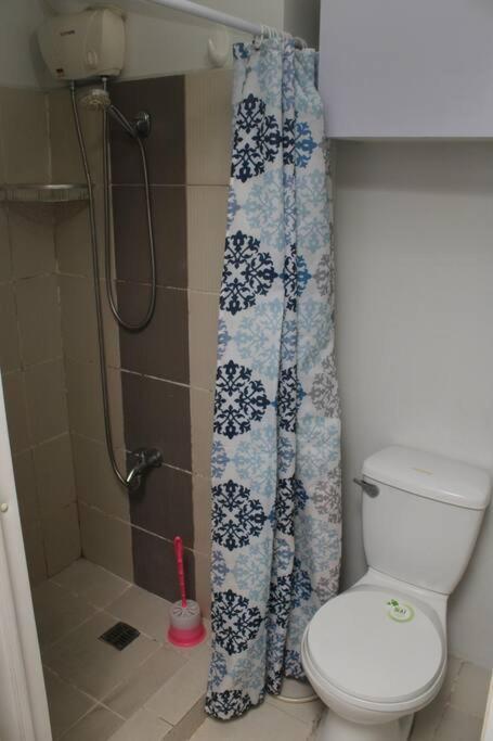Huge A2J Executive Luxury 1Br Suite Near Abs Cbn, Gma 马尼拉 外观 照片